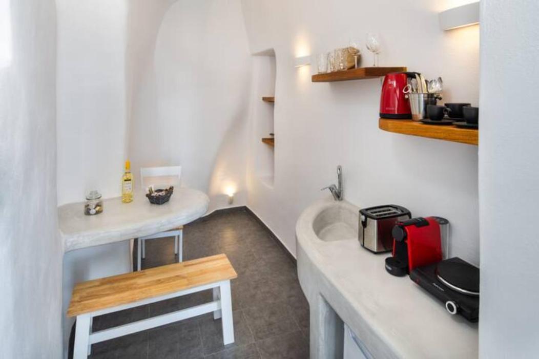 Petit Village Fira  Eksteriør billede